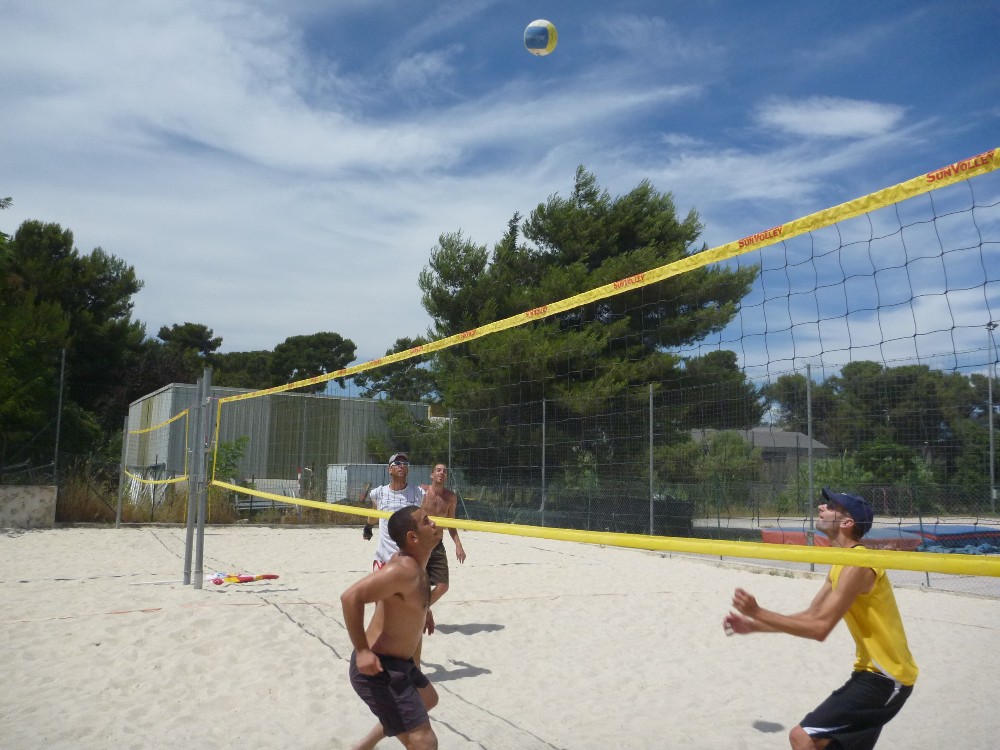 gal/saison 2009-2010/tournoi_beach_3x3/P1040095.JPG